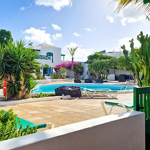 Un Capricho , Puerto del Carmen (Lanzarote) Spain