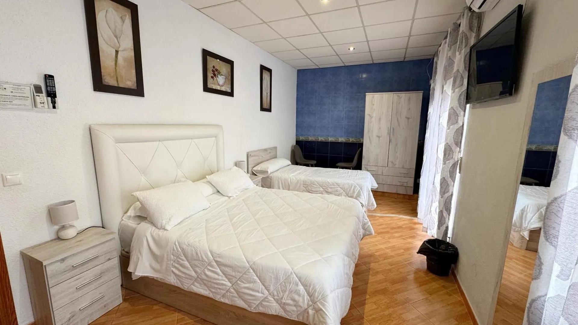 Casa de Férias Hostal El Brillante Córdoba