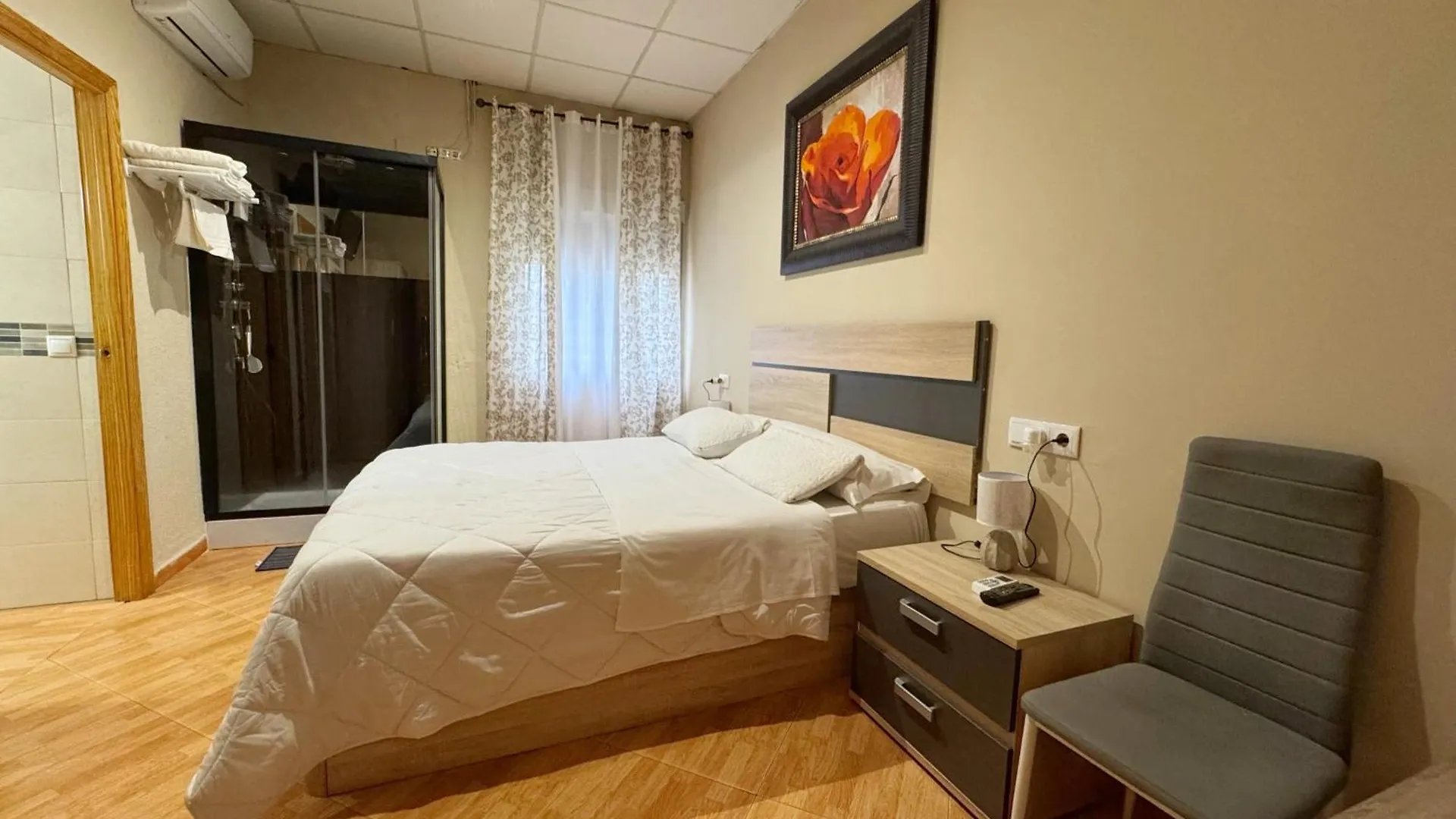 Hostal El Brillante - Alojamientos El Duque Cordoba Holiday home